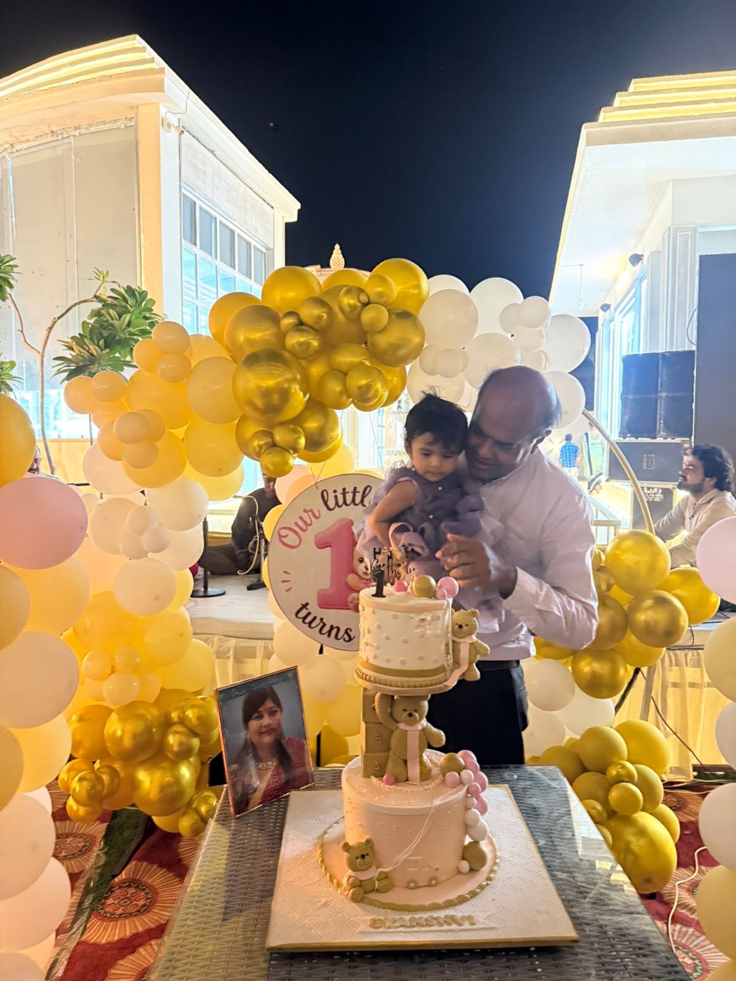 ज्ञानश्वी की प्रथम वर्षगांठ · Gyanshvi's 1st Birthday
